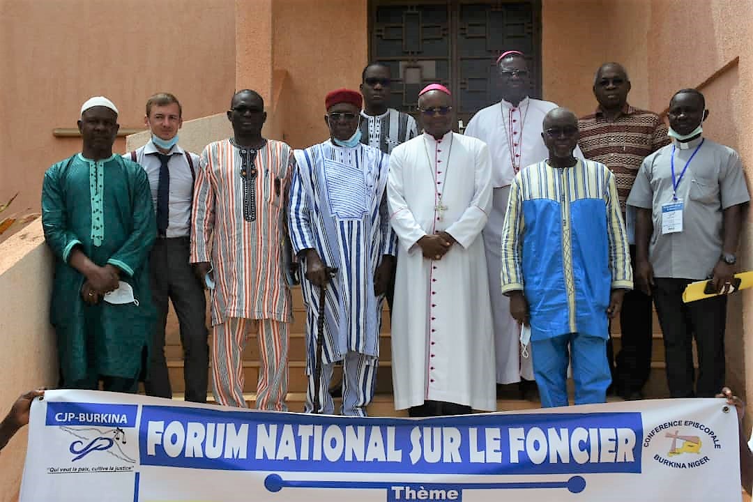 Forum national sur le foncier : trois jours de réflexion sur la gouvernance foncière au Burkina Faso